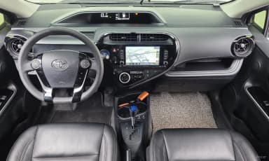 Prius C