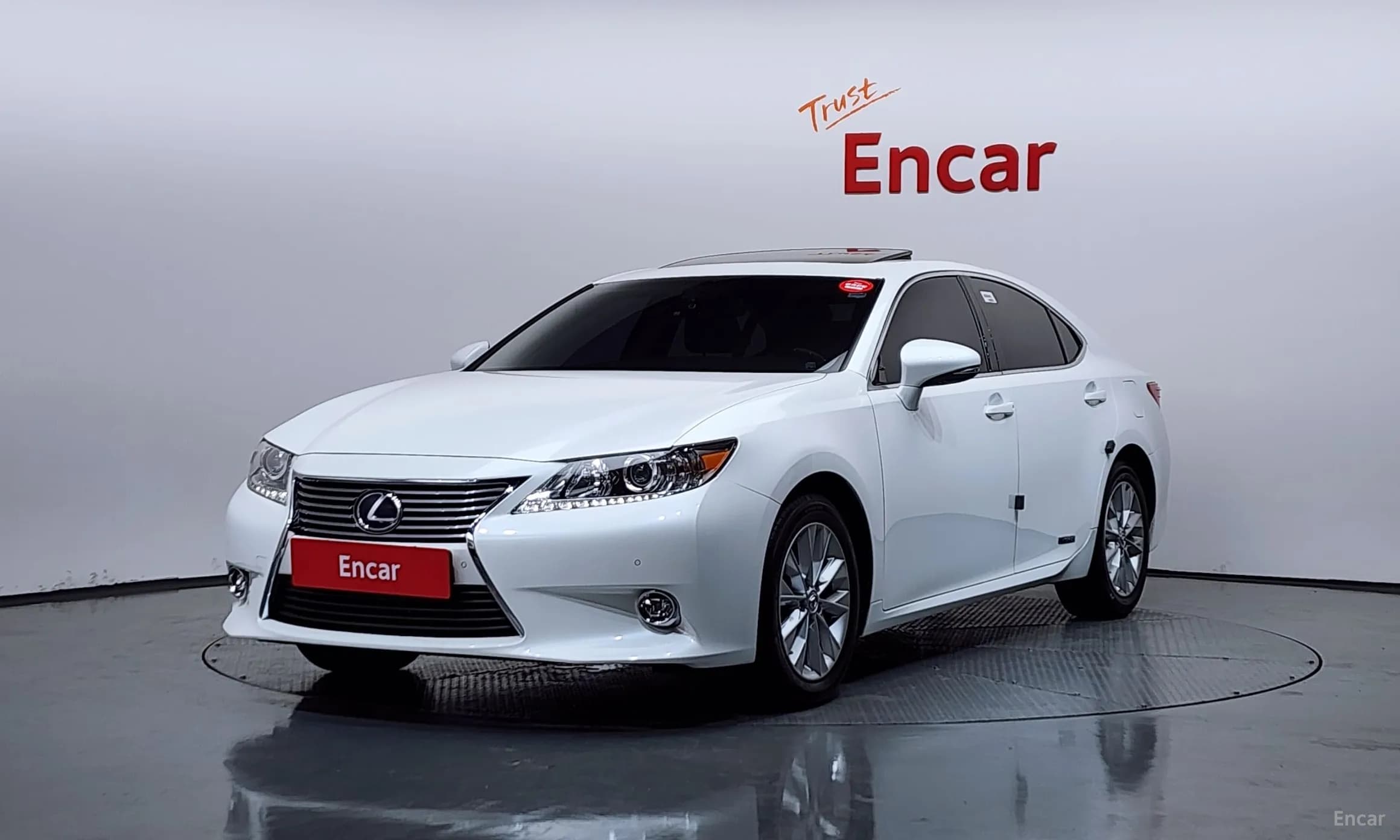 New ES300h