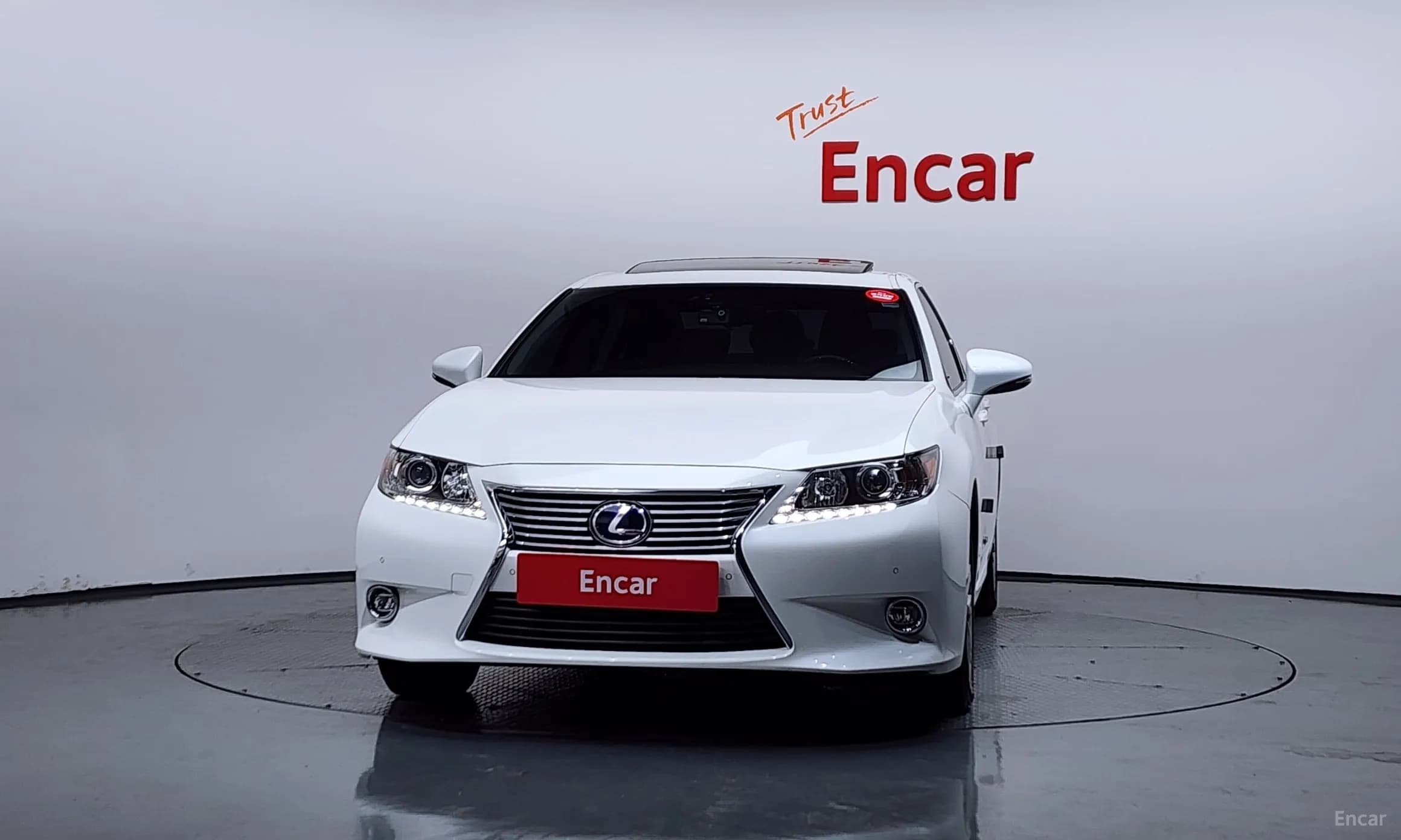 New ES300h