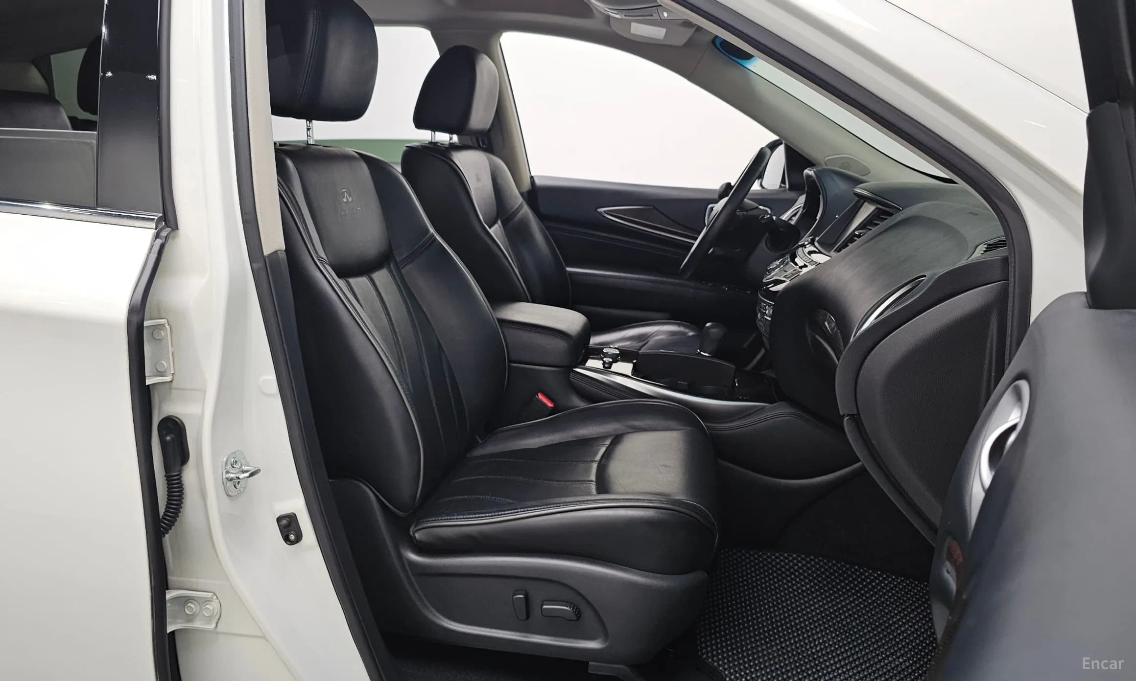 QX60
