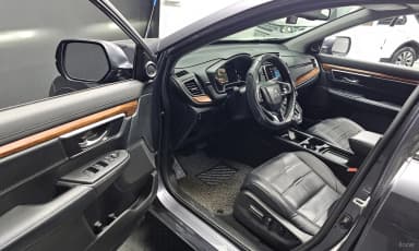 CR-V 5th generation