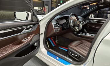 7 Series (G11)