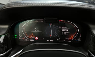 7 Series (G11)