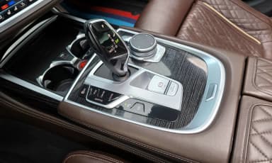 7 Series (G11)