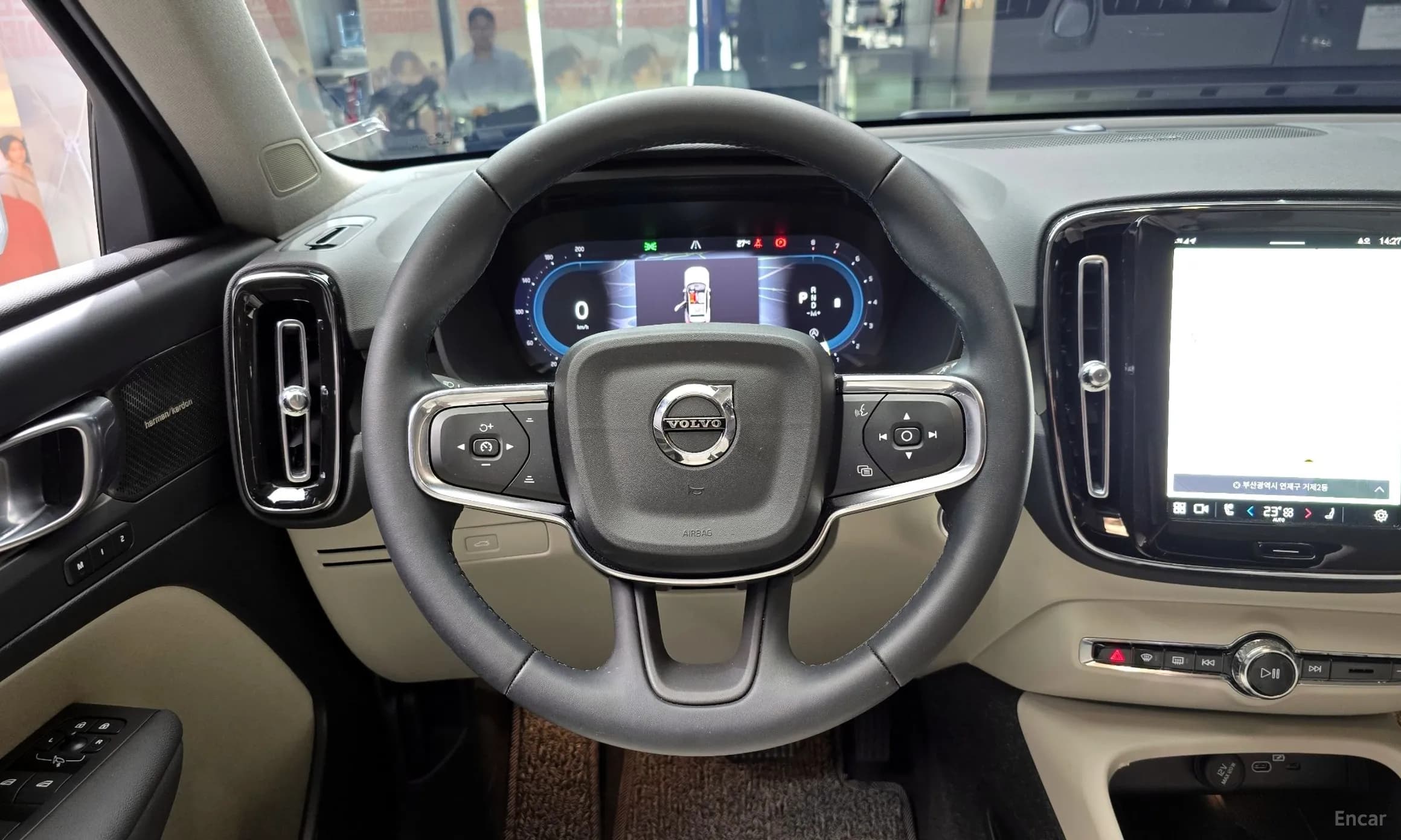 XC40