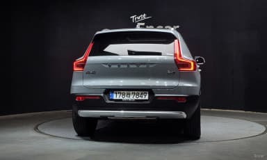 XC40