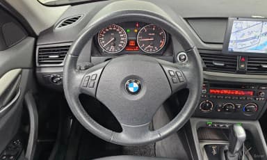 X1 (E84)