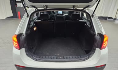 X1 (E84)