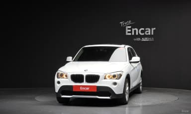 X1 (E84)