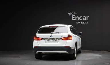 X1 (E84)