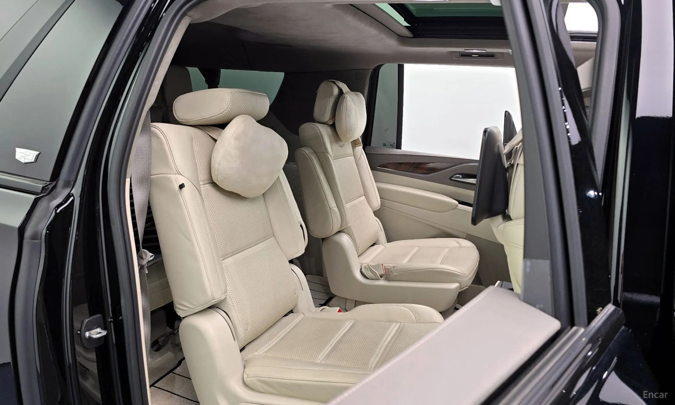 Escalade 5th Generation