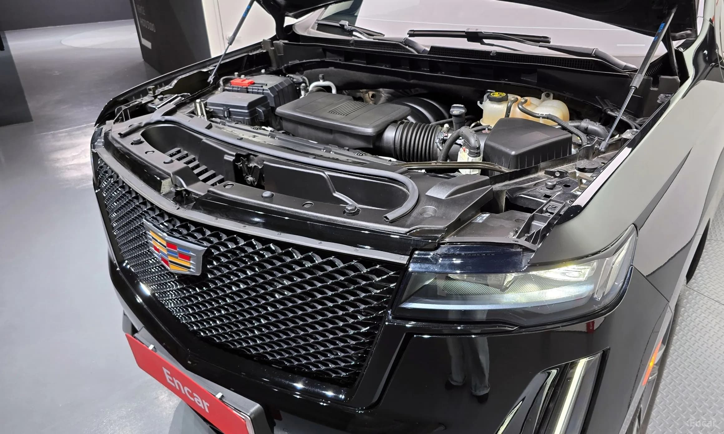 Escalade 5th Generation