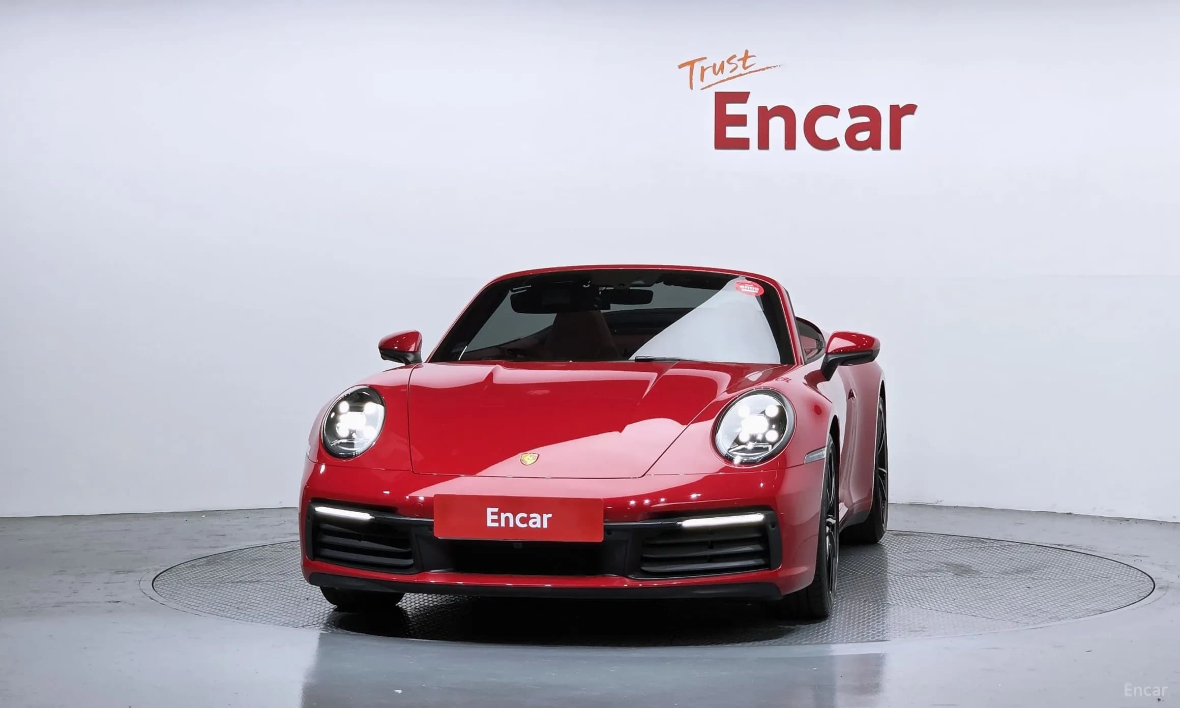 911 (992)