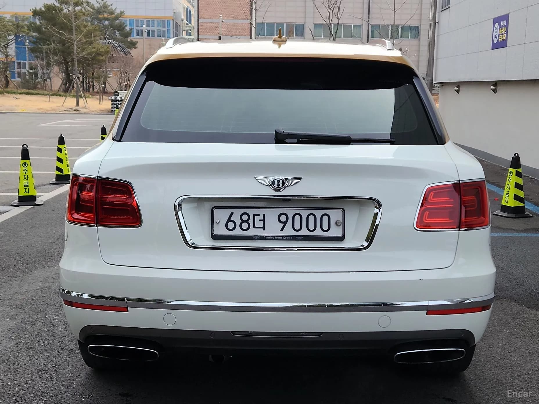Bentayga