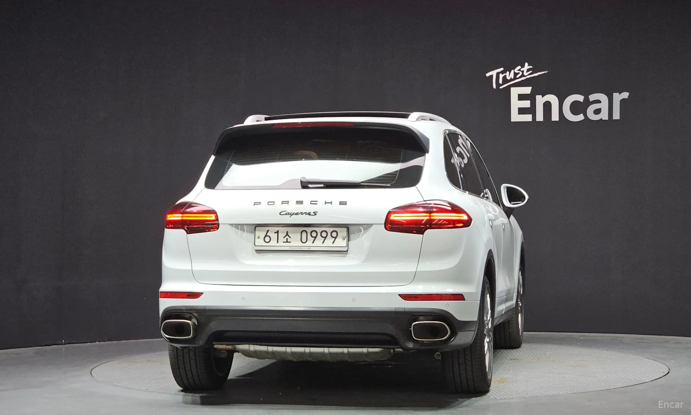New Cayenne