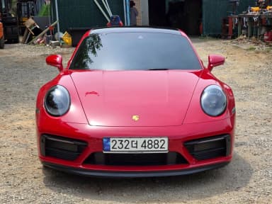 911 (992)