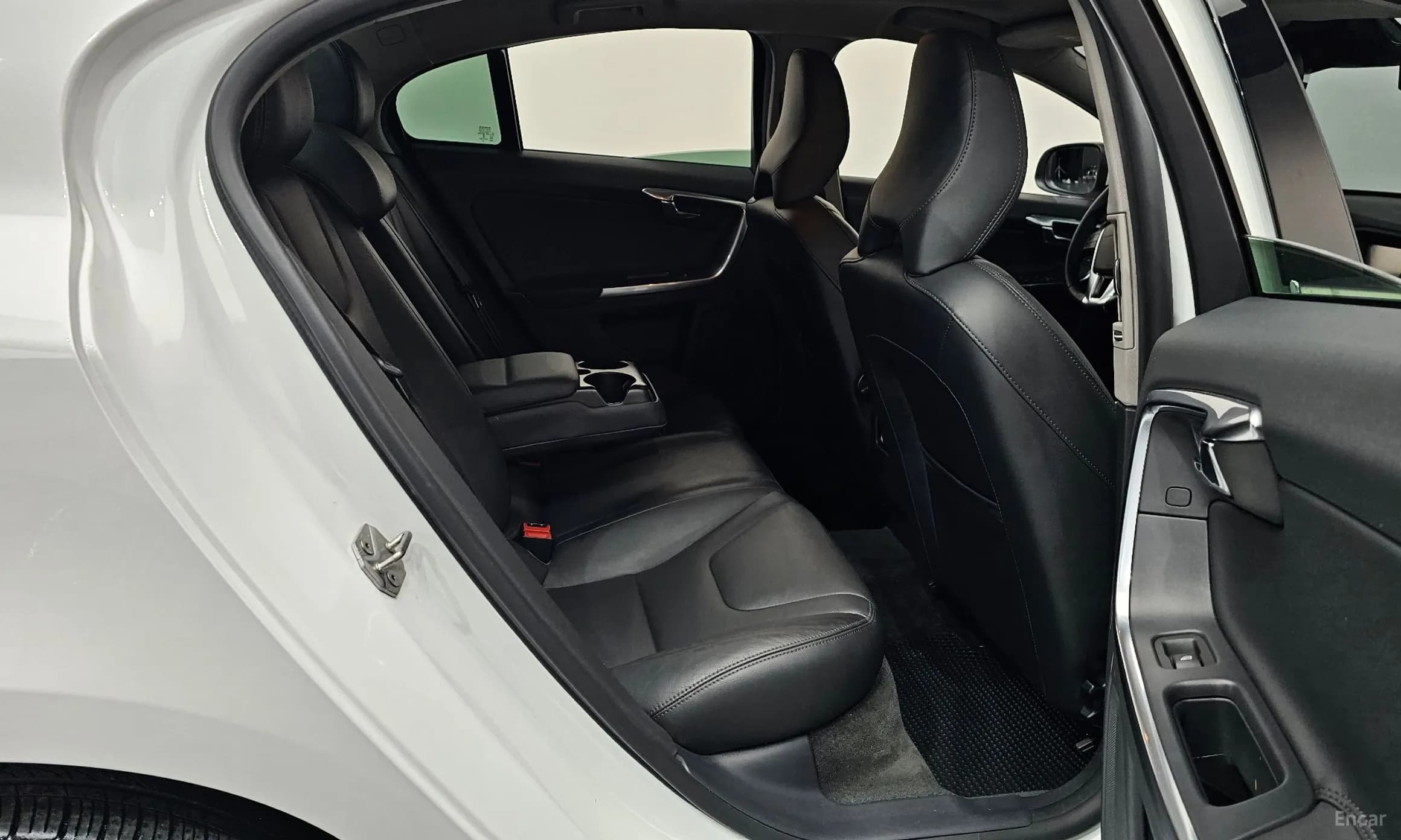 S60