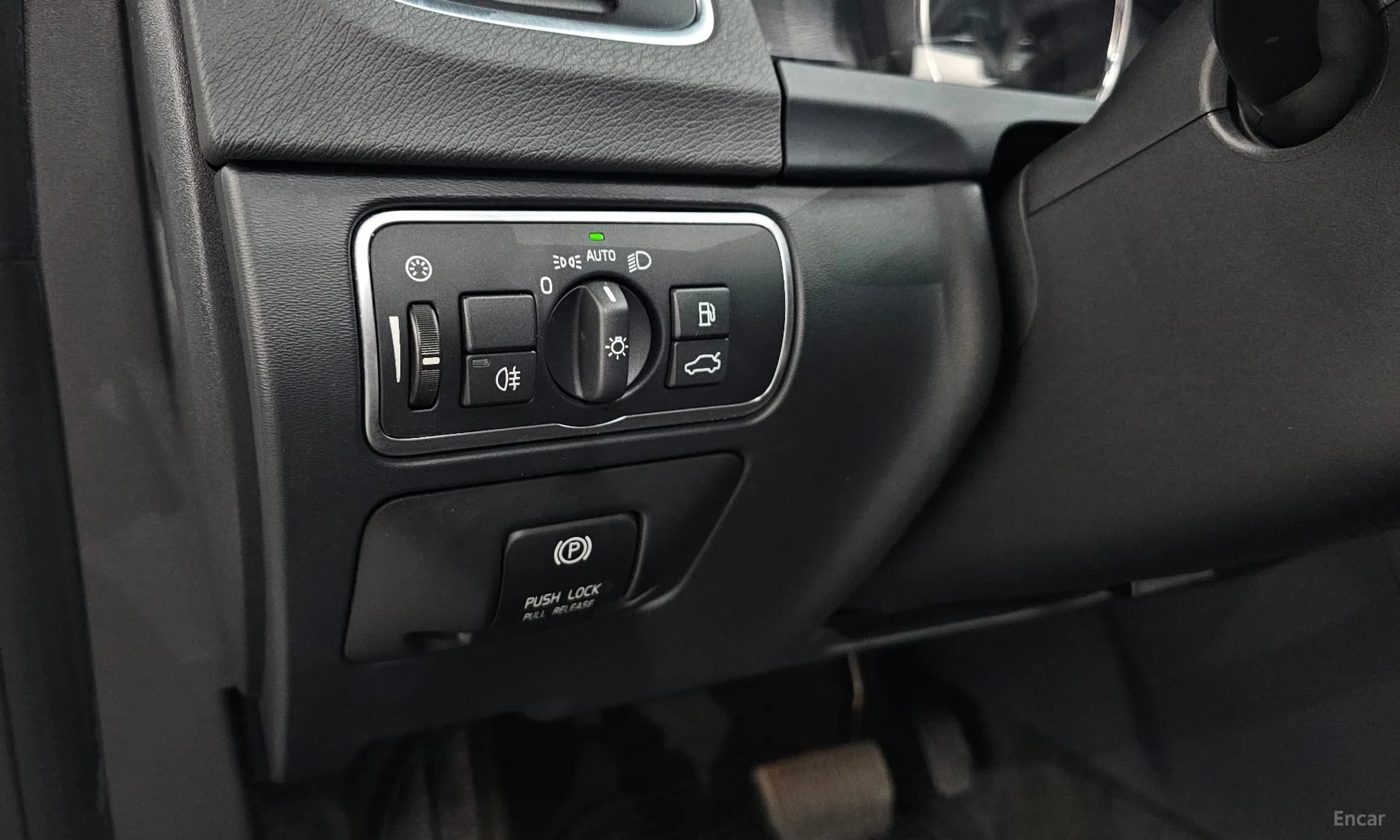 S60