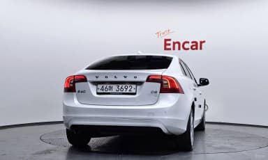 S60