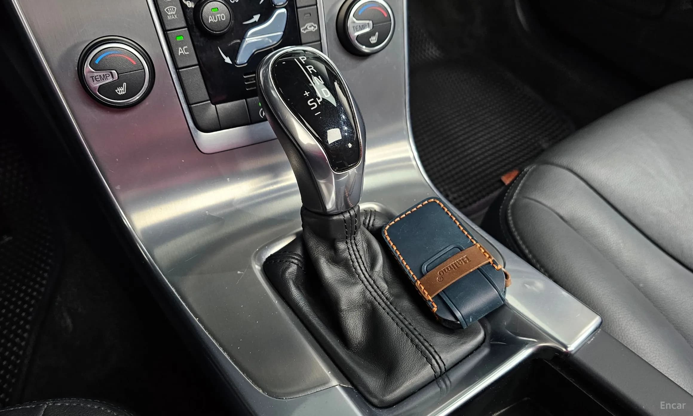 S60