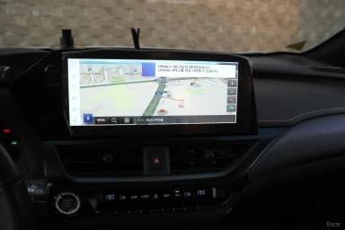UX300h