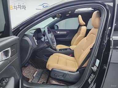 XC40
