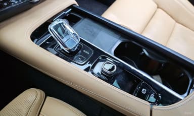 S90