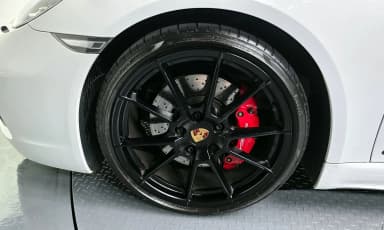 718 Boxster
