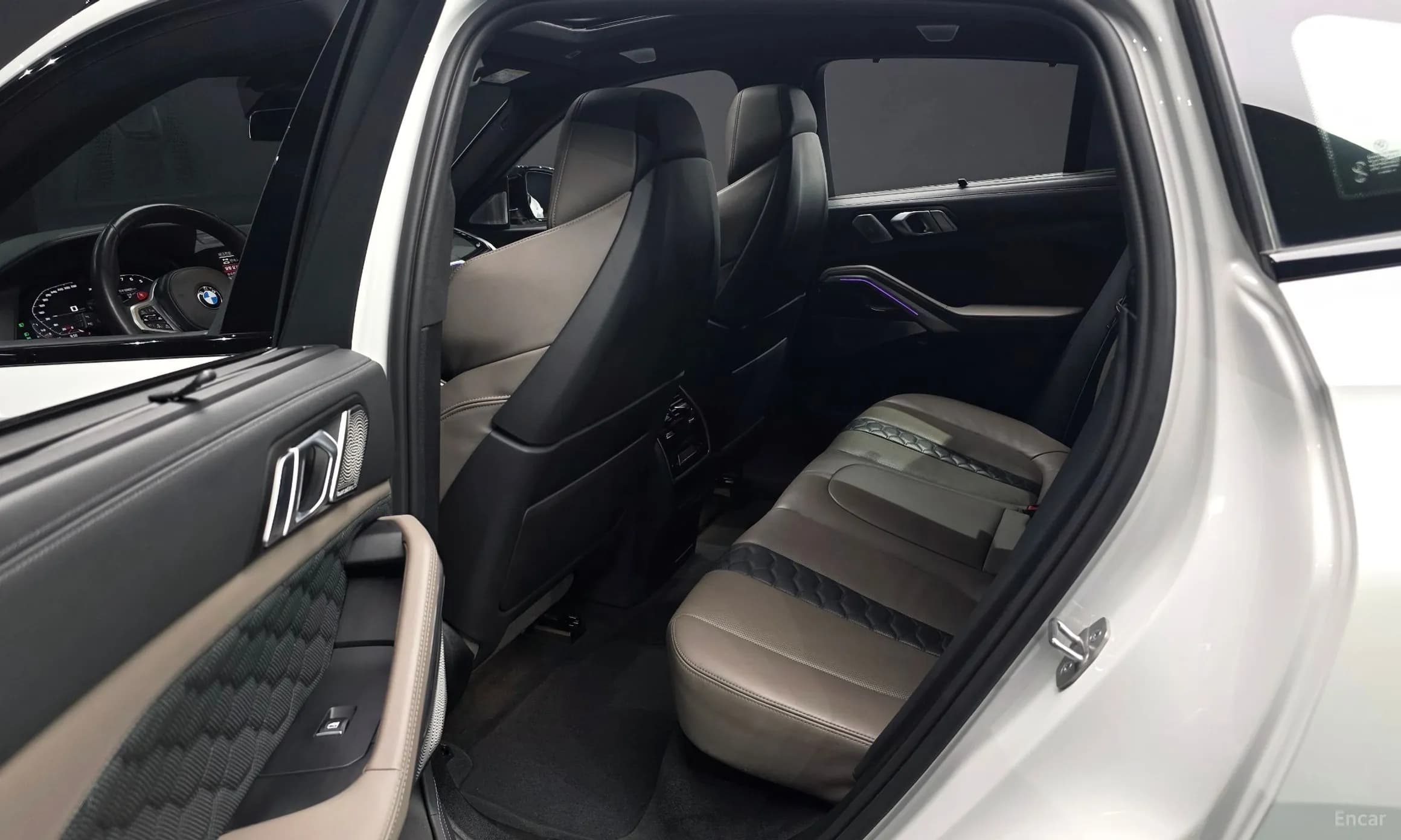 X6M (G06)