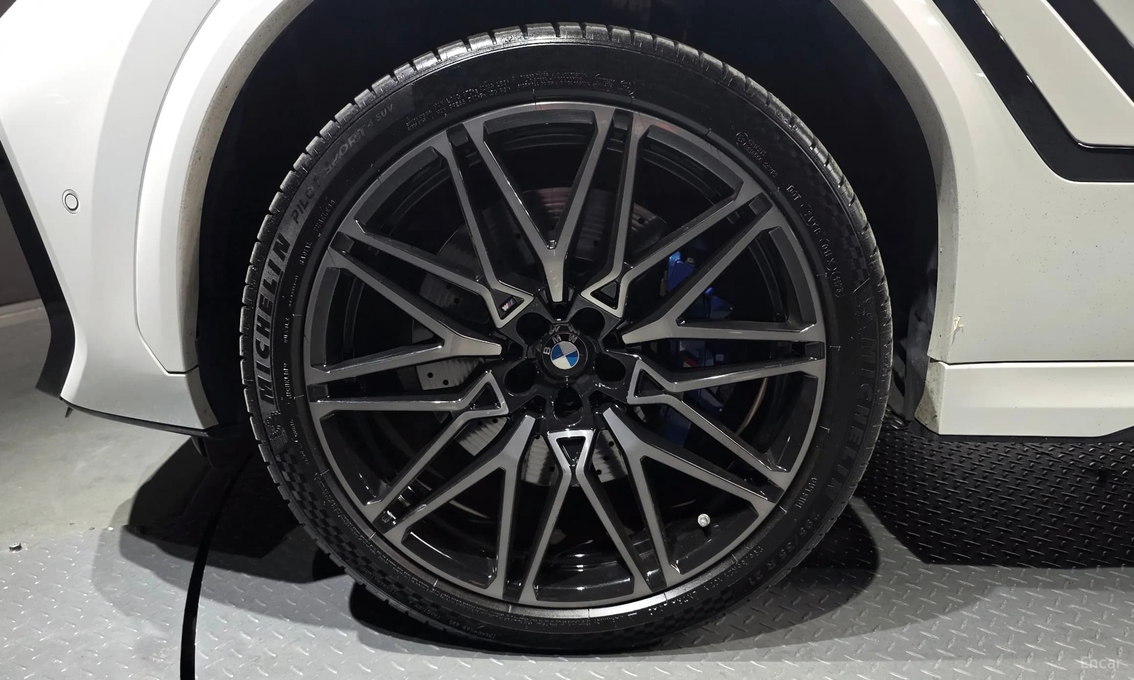 X6M (G06)