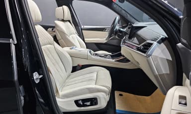 X7 (G07)