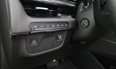 Escalade 5th Generation