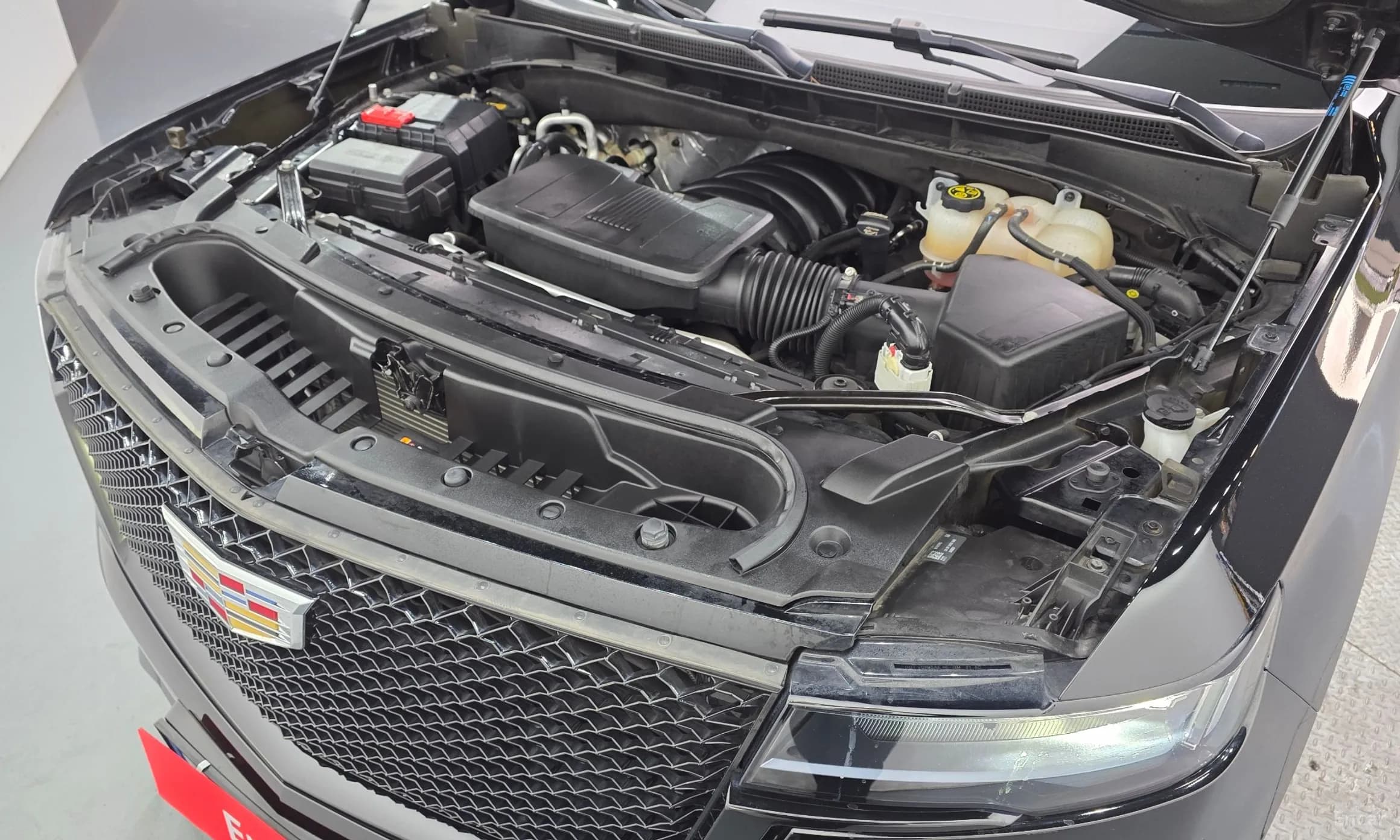 Escalade 5th Generation
