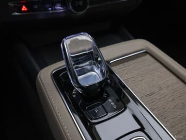 S90