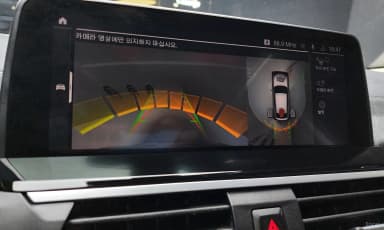 X4 (G02)