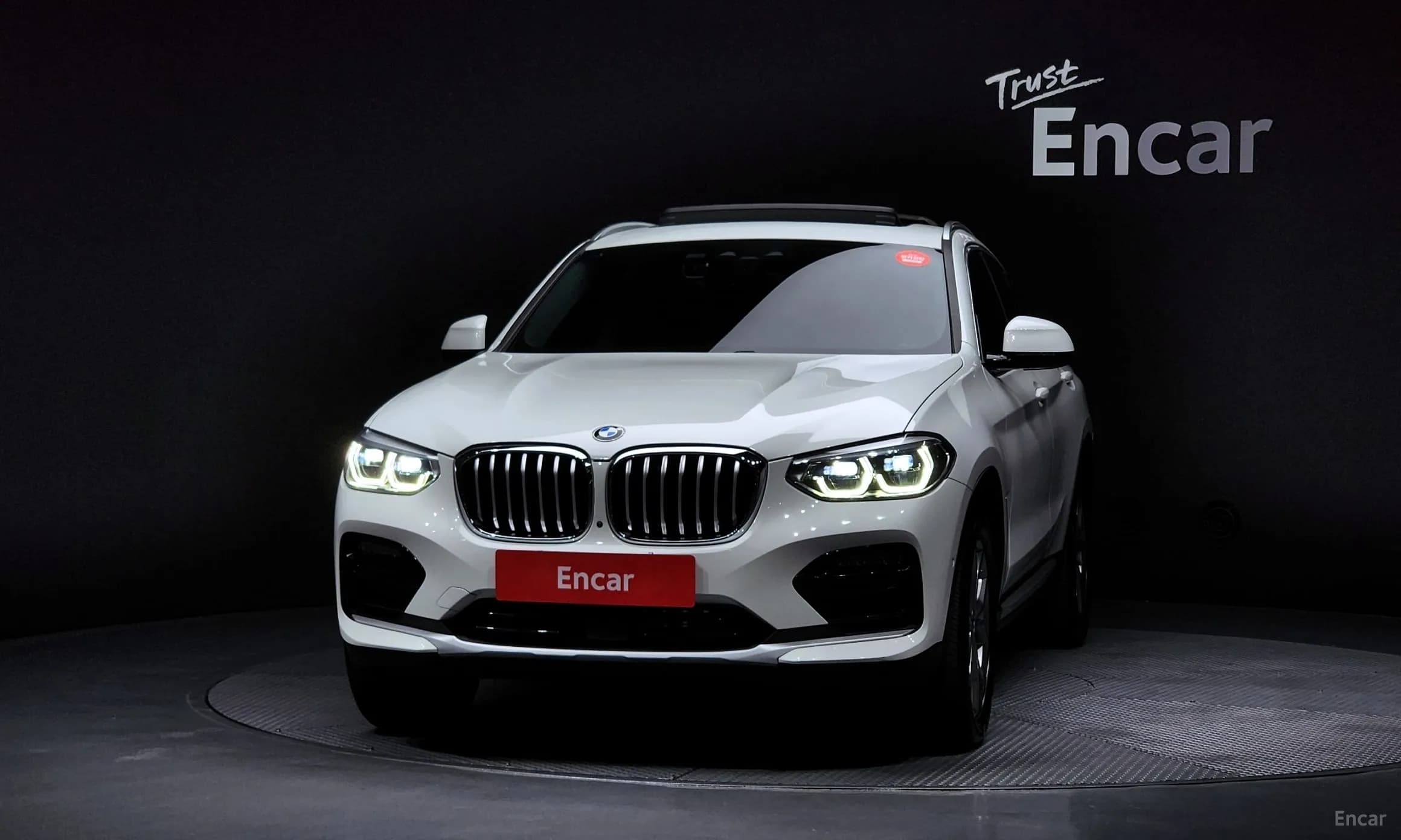 X4 (G02)