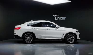 X4 (G02)