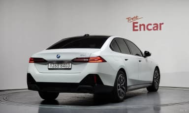 5 Series (G60)