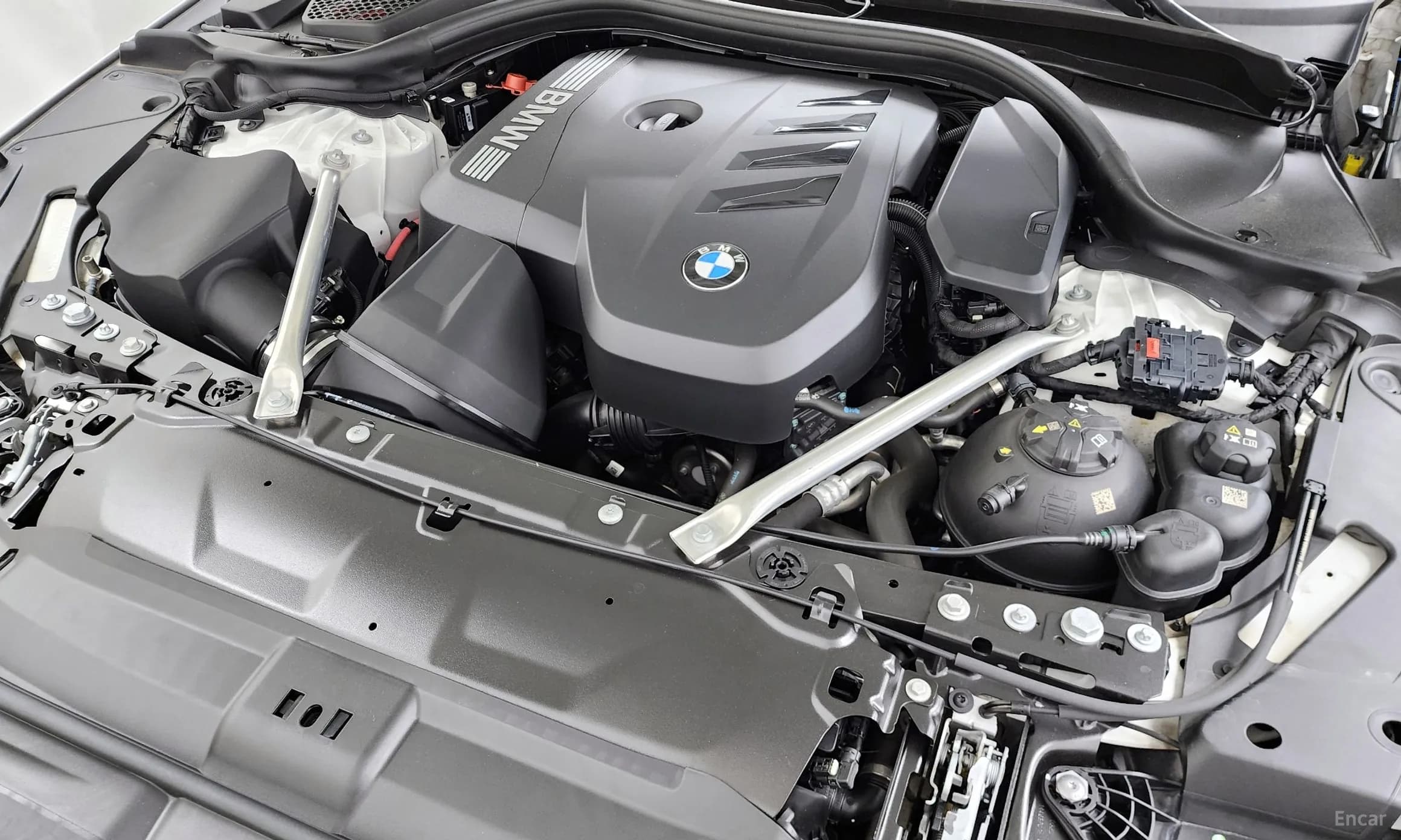 5 Series (G60)