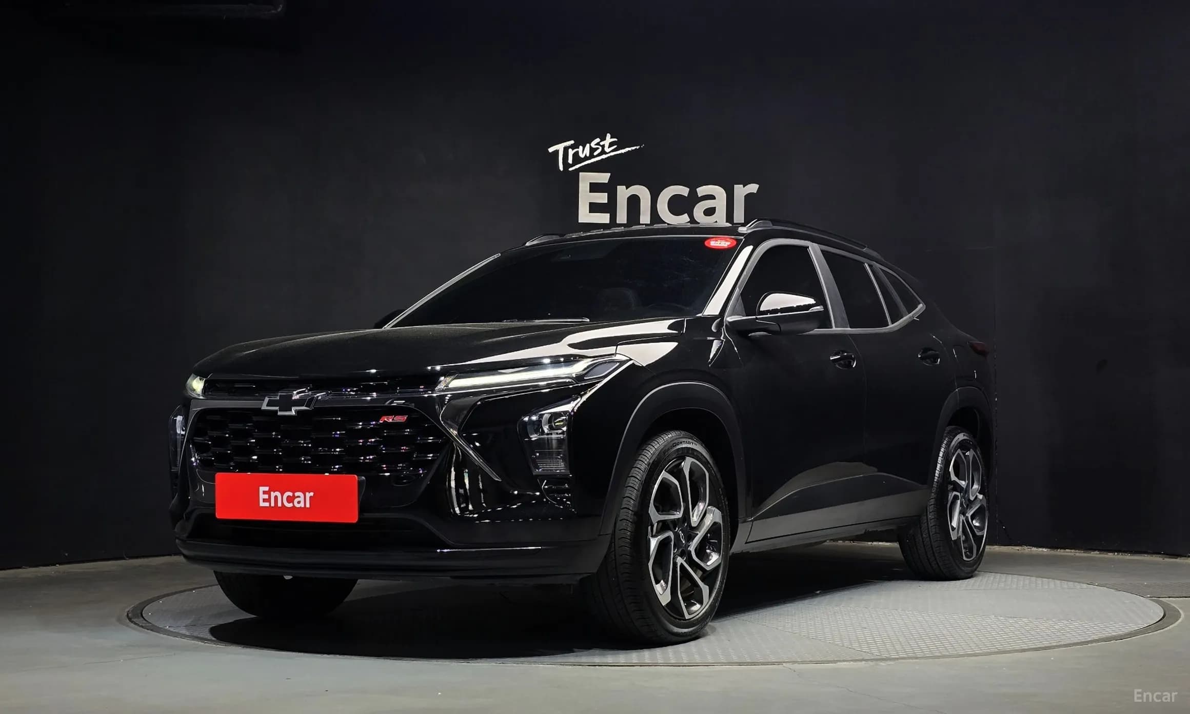 Trax Crossover