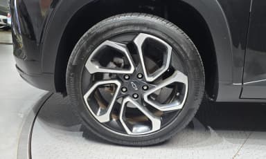 Trax Crossover