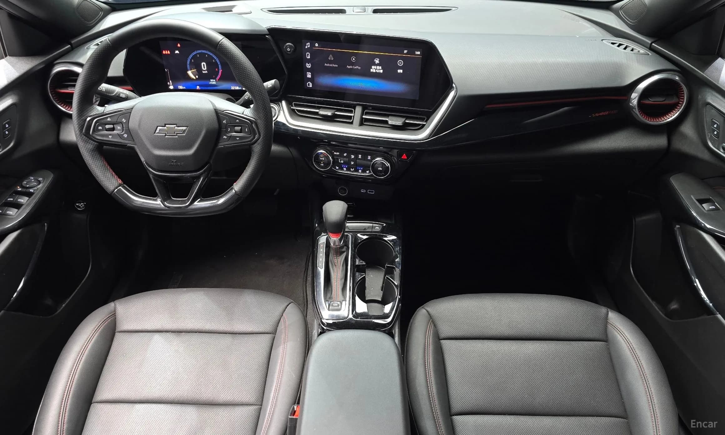 Trax Crossover