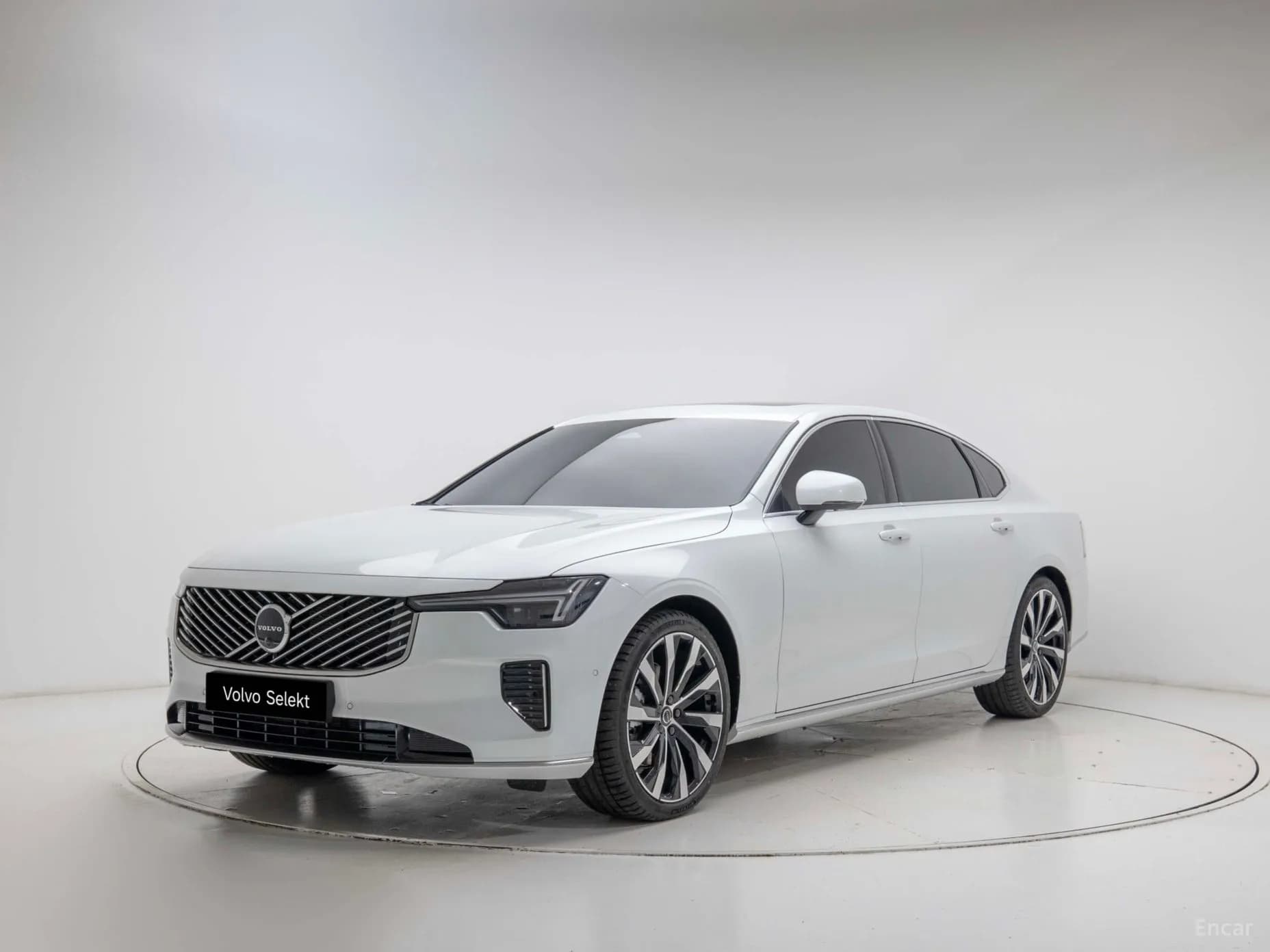S90