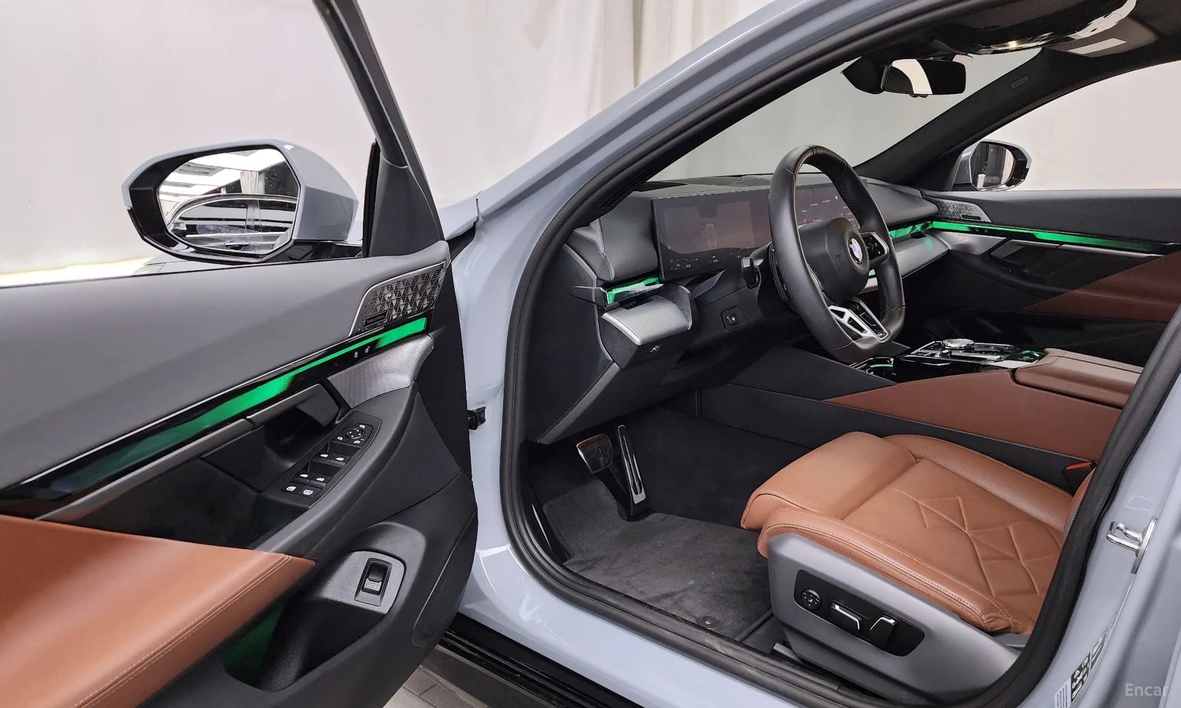 5 Series (G60)