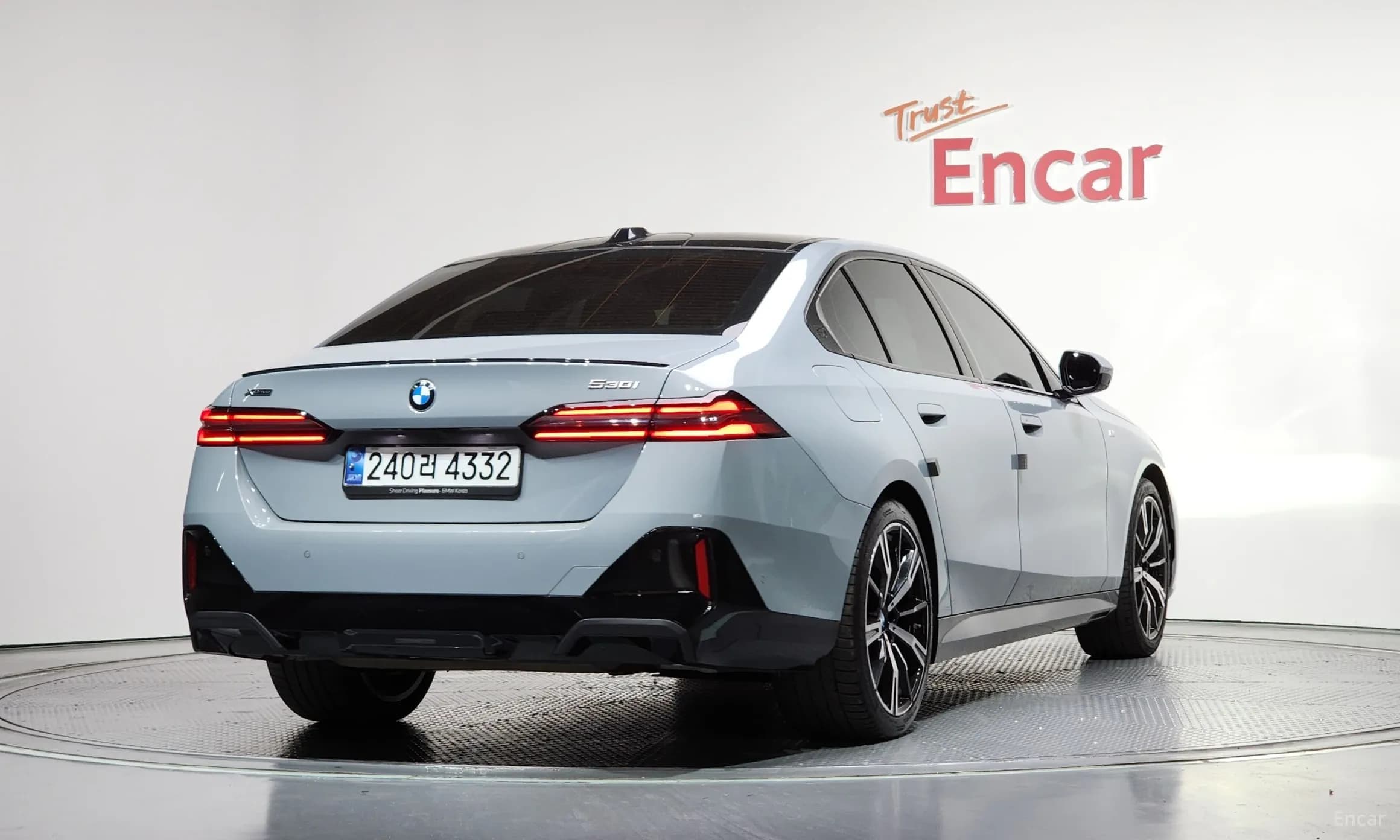 5 Series (G60)