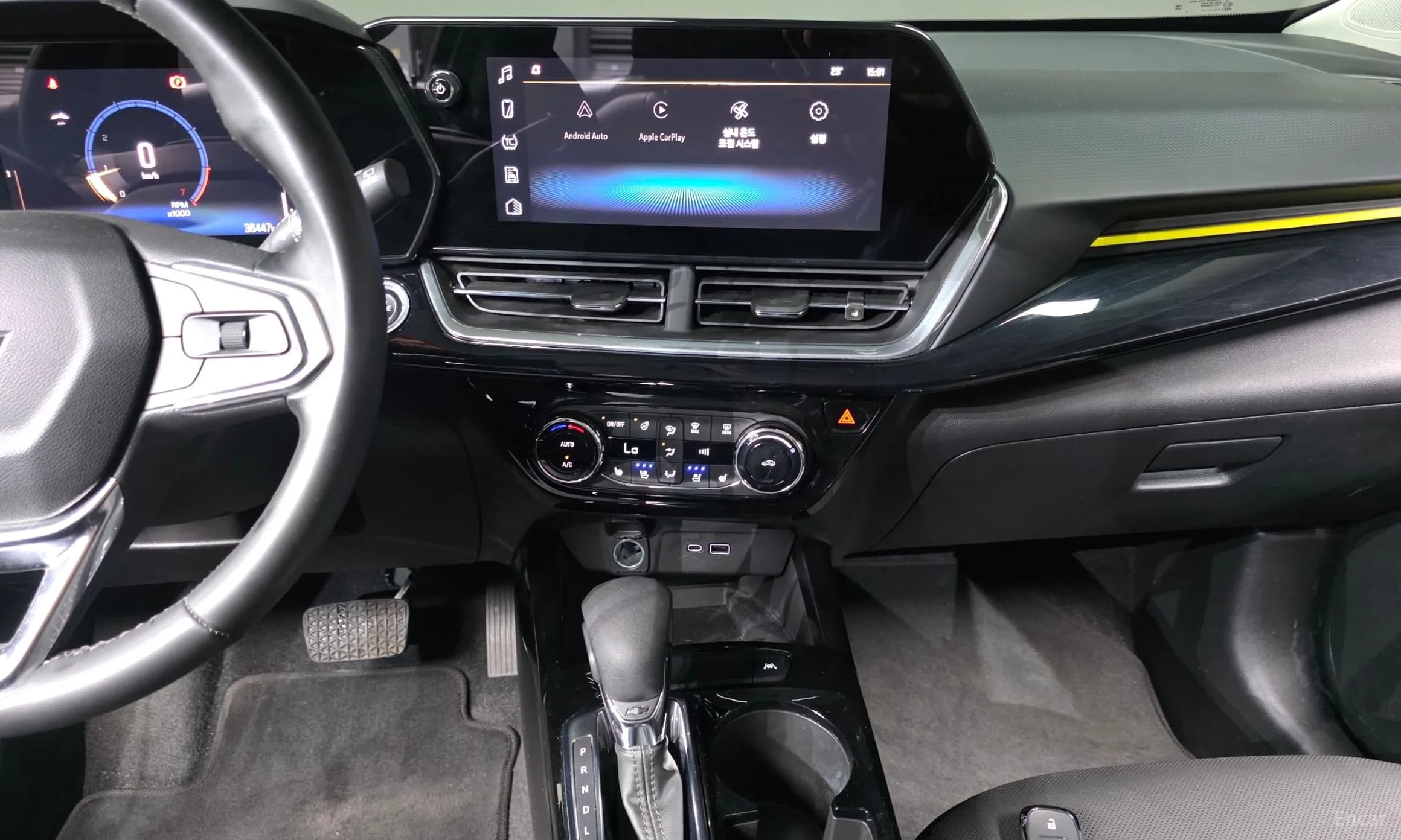Trax Crossover