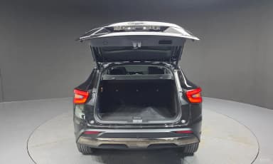 Trax Crossover