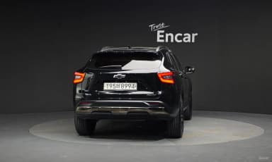 Trax Crossover