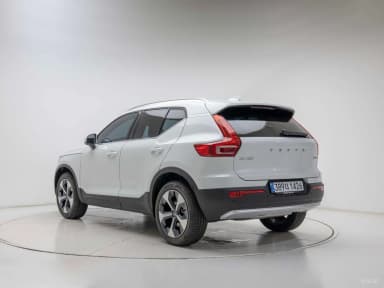 XC40