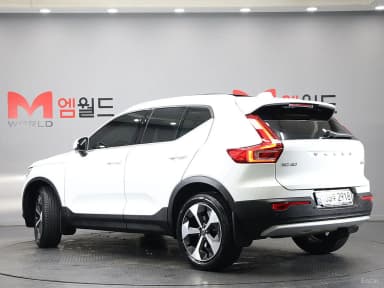 XC40